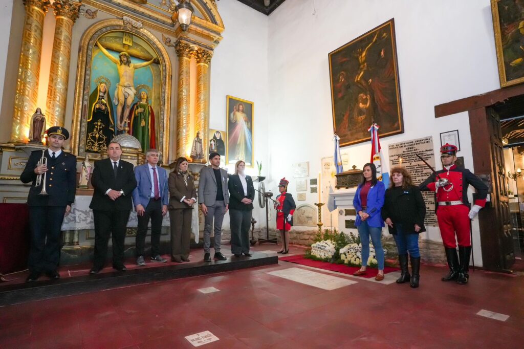 Pullaro pidió reivindicar al Brigadier López y “no dejarnos robar el protagonismo de nuestra historia”